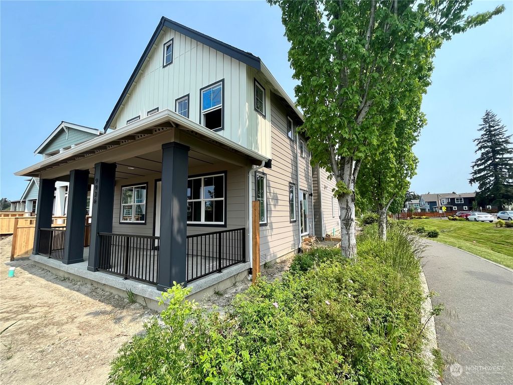 Photo of 9936 6th Avenue SW #107, Seattle, WA 98106 (MLS # 2068372)