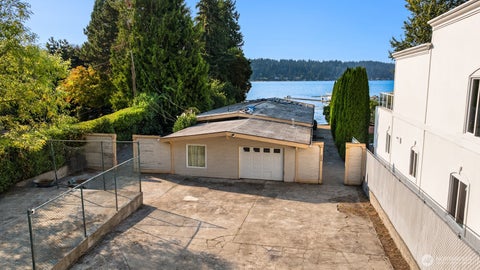 Photo of 5029 Ripley Lane N, Renton, WA 98056 (MLS # 2593225)
