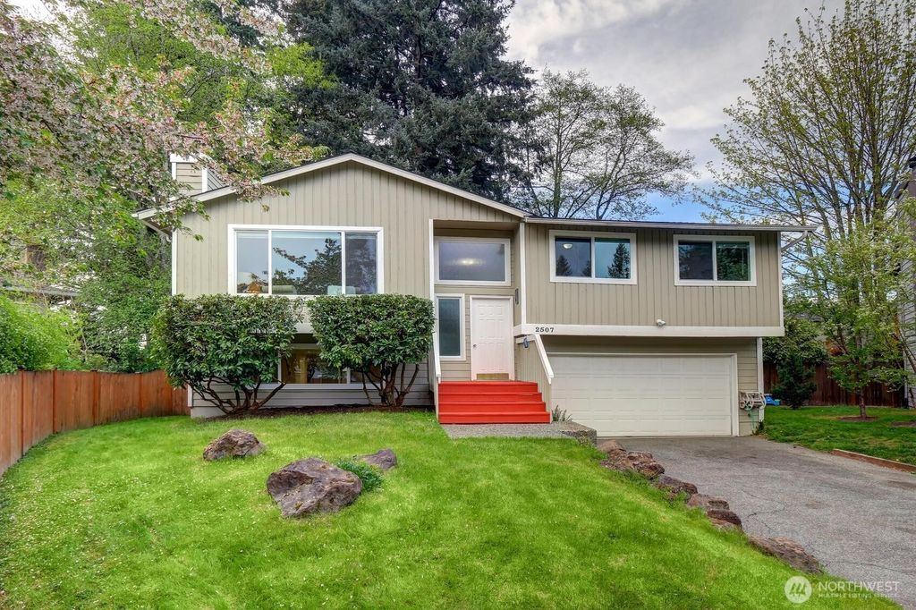 Photo of 2507 173rd Place SE, Bothell, WA 98012 (MLS # 2512836)