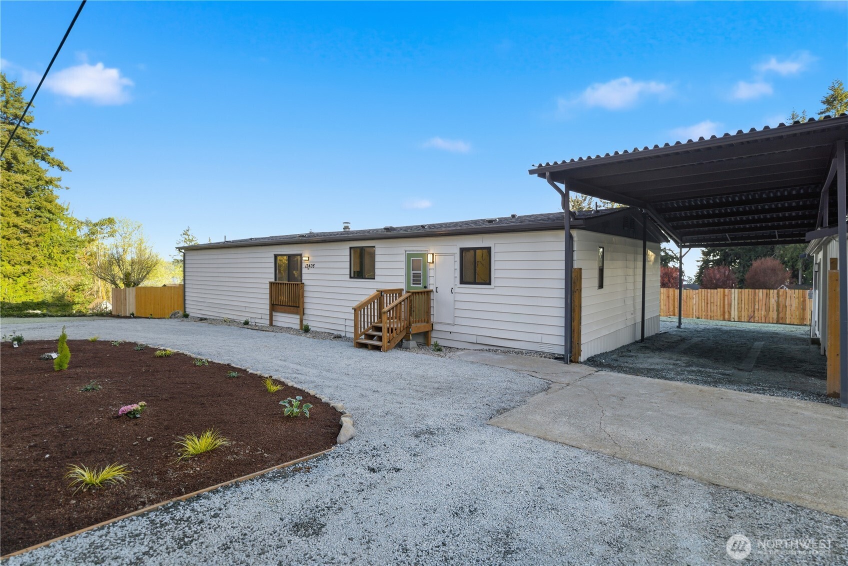 12406 104th Street NW