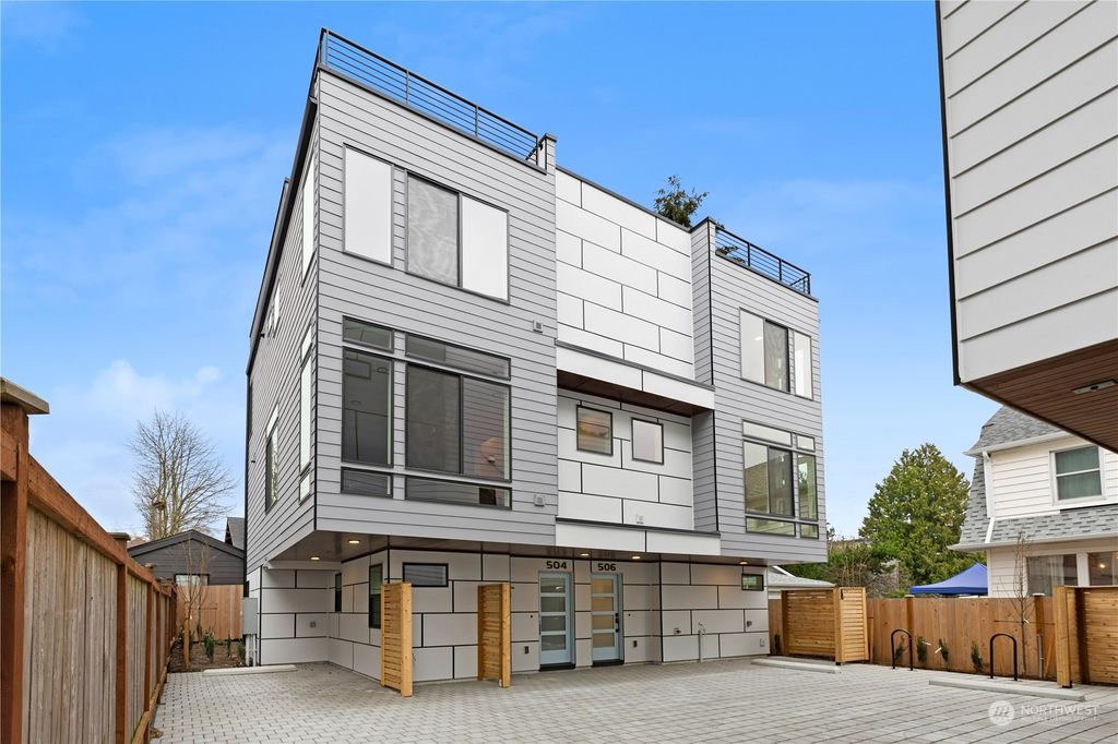 Photo of 506 N 48th Street, Seattle, WA 98103 (MLS # 2325303)