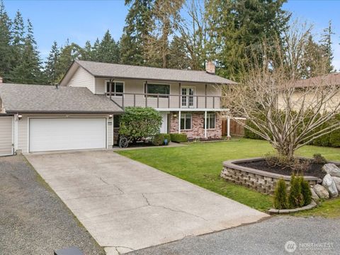 Photo of 12028 31st Drive SE, Everett, WA 98208 (MLS # 2505474)
