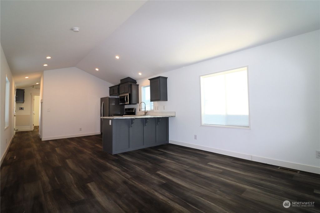 Photo of 3221 S 182nd Place #217, SeaTac, WA 98188 (MLS # 2184168)