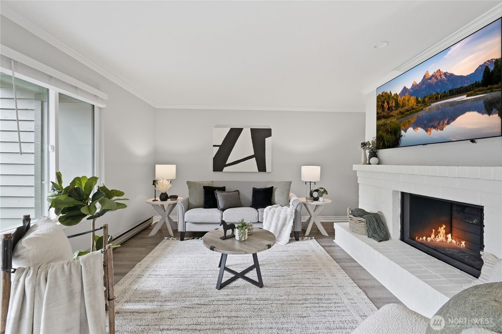 Photo of 12703 NE 129th Court #H202, Kirkland, WA 98034 (MLS # 2494013)