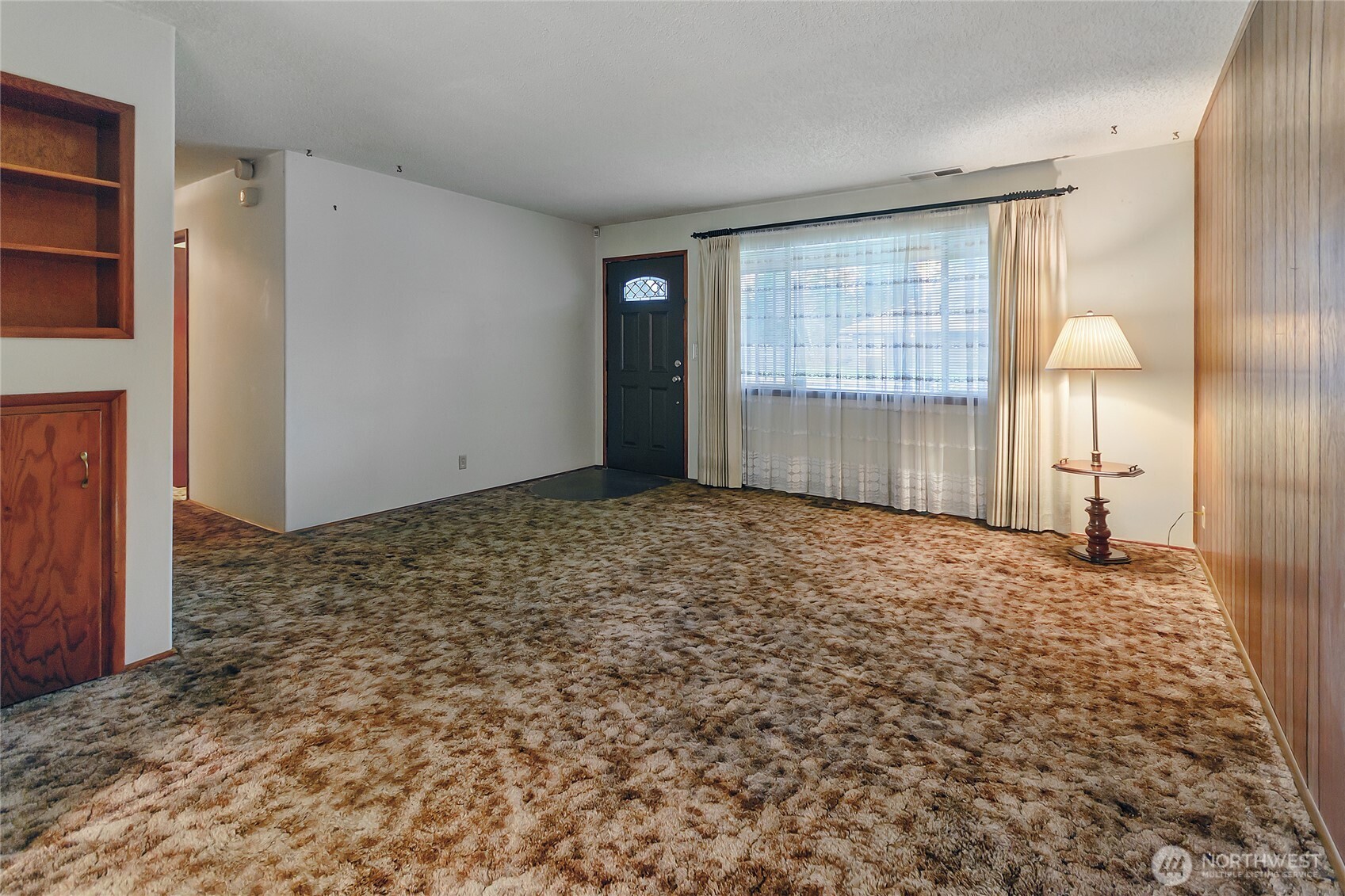 8216 John Dower Rd SW