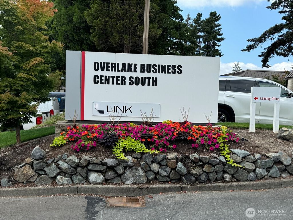 Photo of 2511 152nd Avenue NE, Redmond, WA 98052 (MLS # 2475587)