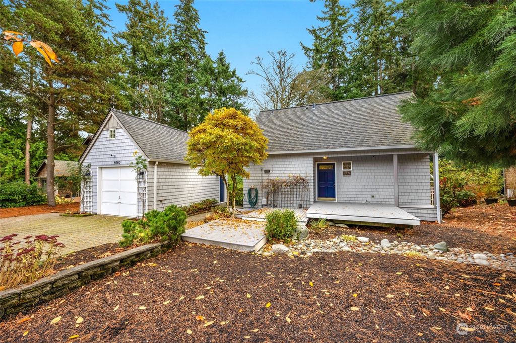Photo of 5660 96th Street SW, Mukilteo, WA 98275 (MLS # 2309909)