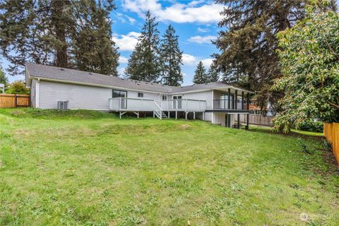 A home in Spanaway