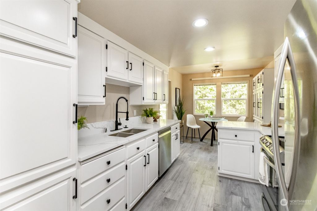 Photo of 4025 220th Place SE #2124, Issaquah, WA 98029 (MLS # 2069985)