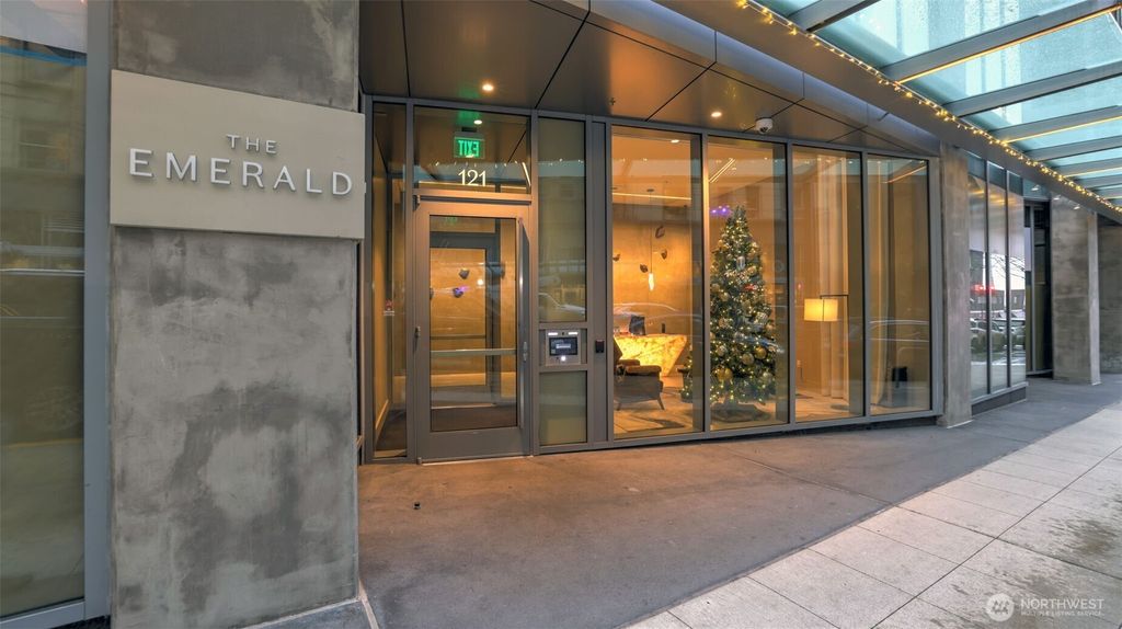 Photo of 121 Stewart Street #905, Seattle, WA 98101 (MLS # 2466607)