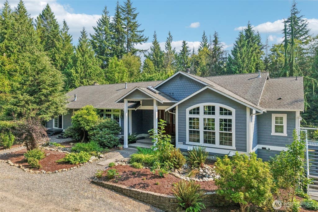 Photo of 11303 132nd Street NE, Arlington, WA 98223 (MLS # 2570638)