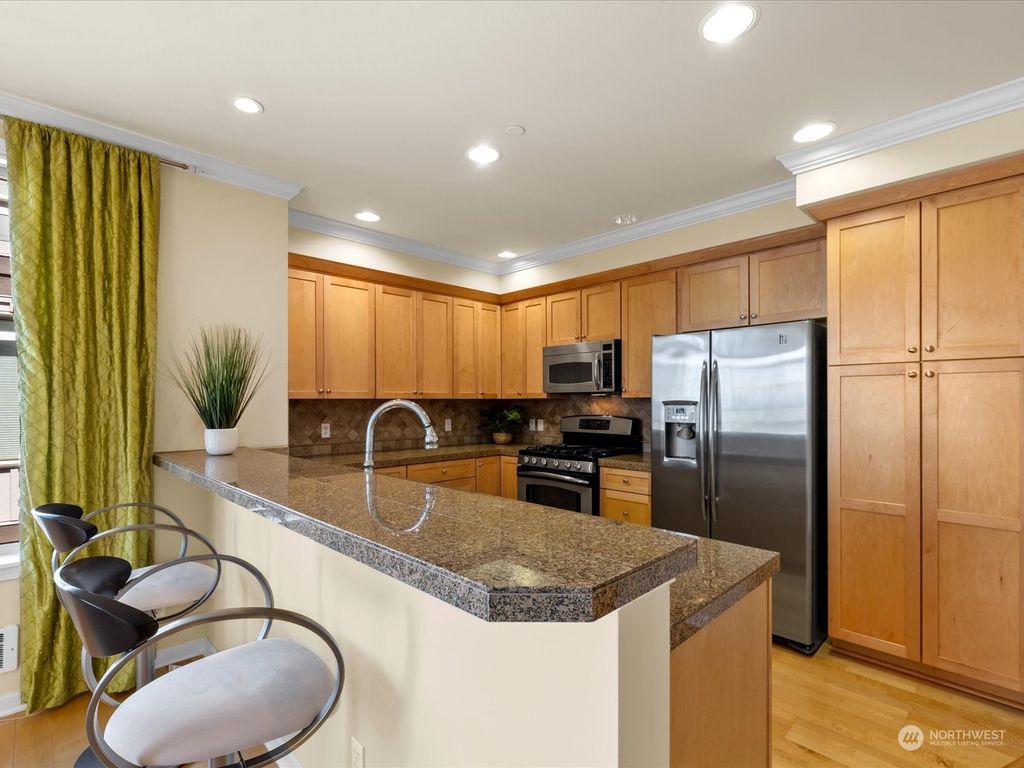 Photo of 505 5th Avenue S #207, Edmonds, WA 98020 (MLS # 2150424)