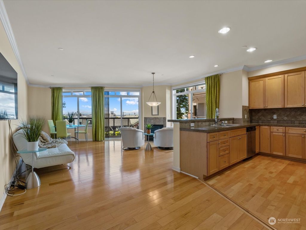 Photo of 505 5th Avenue S #207, Edmonds, WA 98020 (MLS # 2150424)