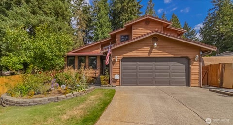 Photo of 14815 105th Avenue Ct E, Puyallup, WA 98374 (MLS # 2579451)