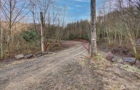 Photo of 0 Remington Road, Kelso, WA 98626 (MLS # 2476734)
