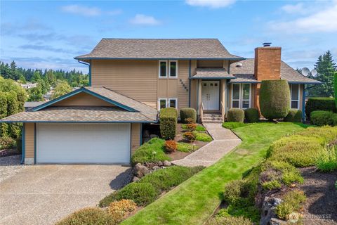 Photo of 32522 42nd Place SW, Federal Way, WA 98023 (MLS # 2373874)