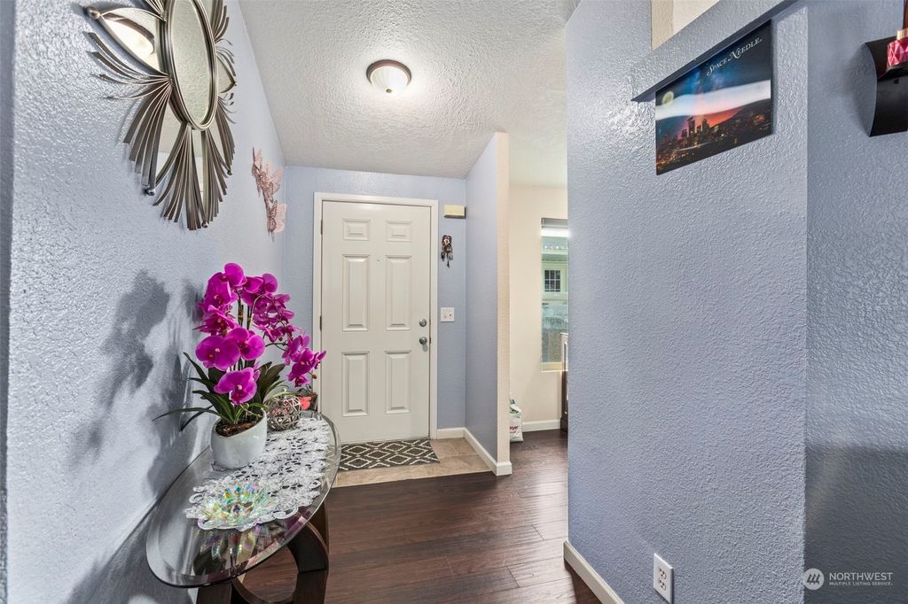 Photo of 31600 126th Avenue SE #E27, Auburn, WA 98092 (MLS # 2309873)