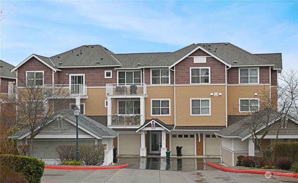 Photo of 2960 SW Raymond Street #101, Seattle, WA 98126 (MLS # 2048621)