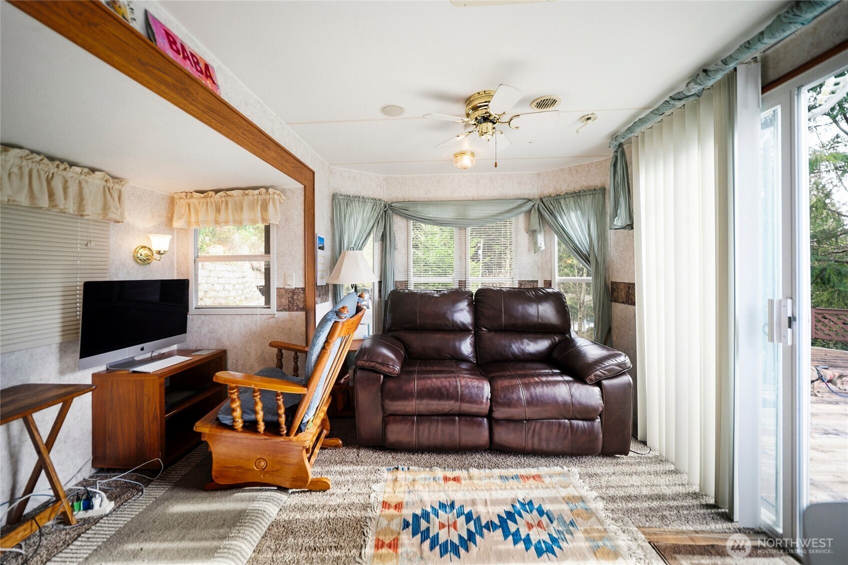 93 NE Marine View Drive