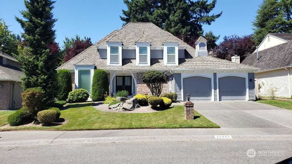Photo of 33443 11th Place SW, Federal Way, WA 98023 (MLS # 2142588)