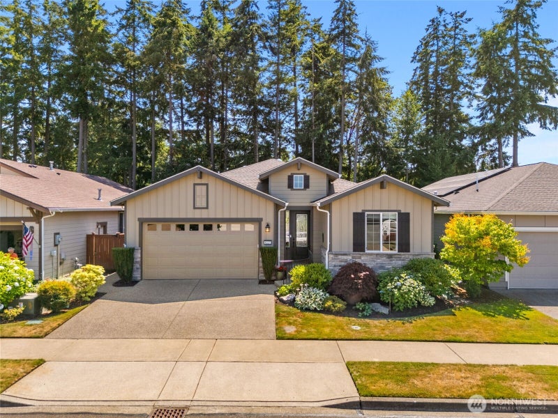 8227 Orcas Loop NE