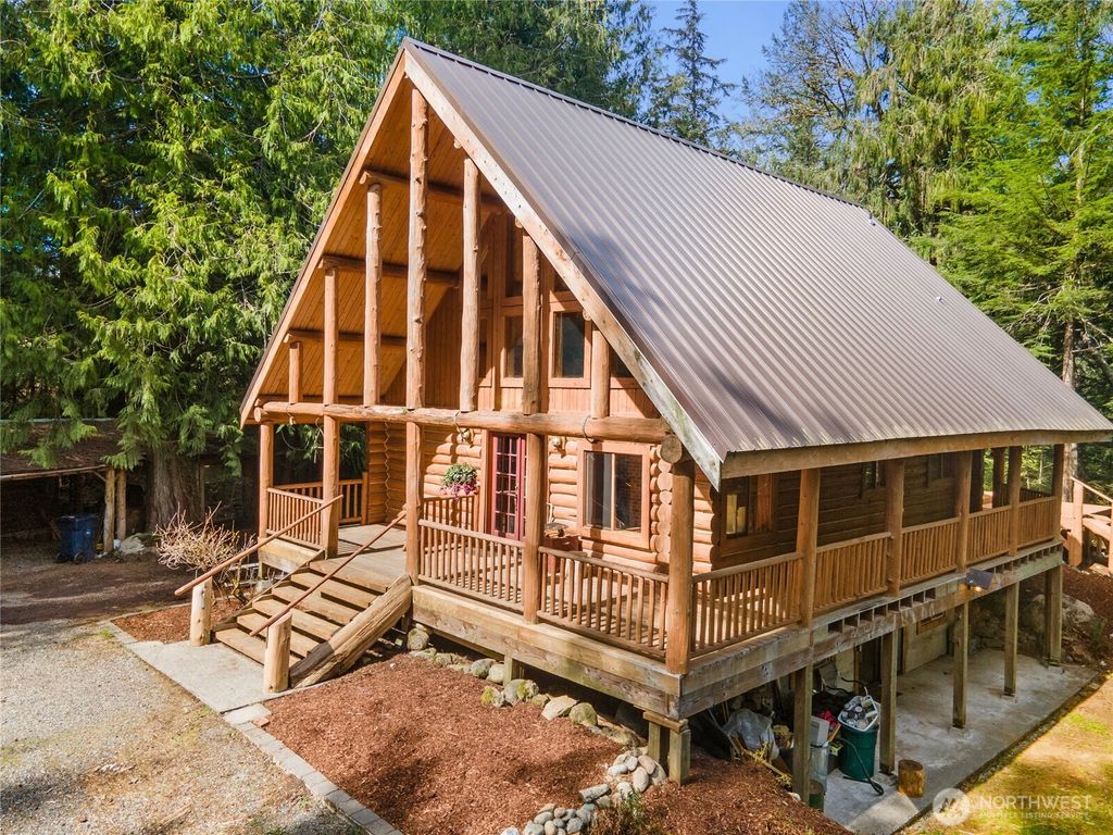 Photo of 29230 322nd Avenue SE, Ravensdale, WA 98051 (MLS # 2403955)