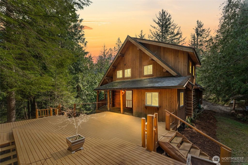 Photo of 29230 322nd Avenue SE, Ravensdale, WA 98051 (MLS # 2403955)