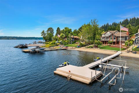 Photo of 4239 206th Avenue SE, Sammamish, WA 98075 (MLS # 2565253)