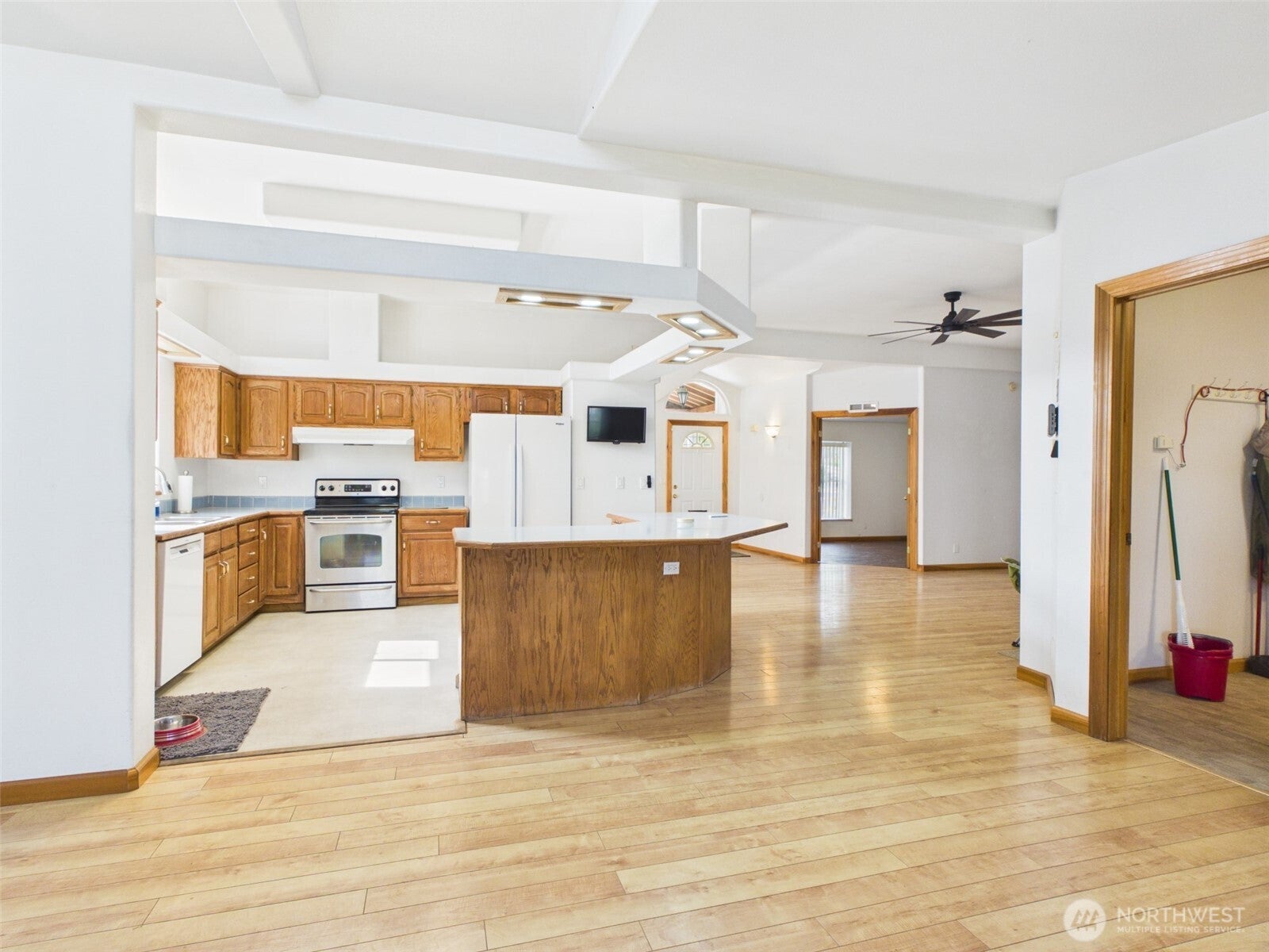 83 Burbank Place