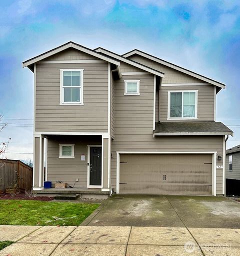 Photo of 1424 W 11th Street, La Center, WA 98629 (MLS # 2457823)