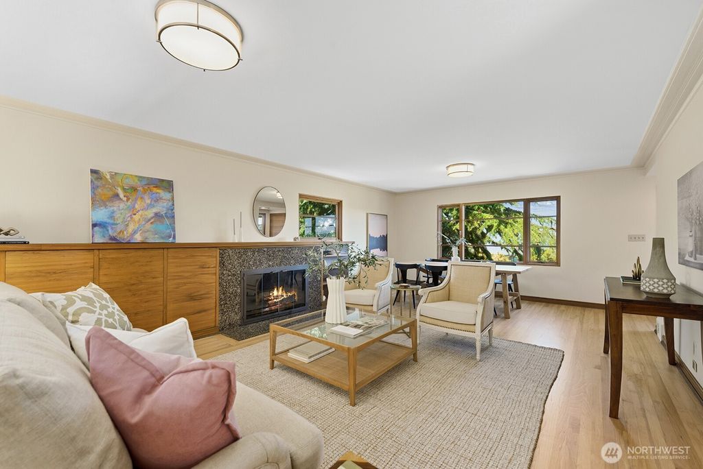 Photo of 3121 NW 94th Street, Seattle, WA 98117 (MLS # 2533101)