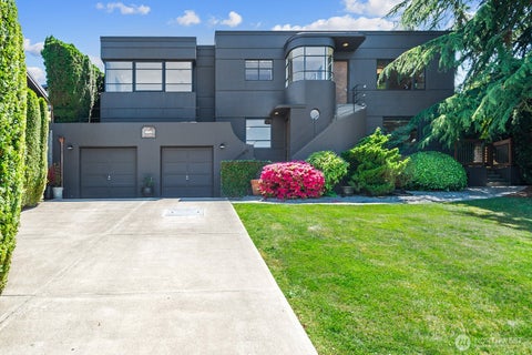 Photo of 3121 NW 94th Street, Seattle, WA 98117 (MLS # 2533101)