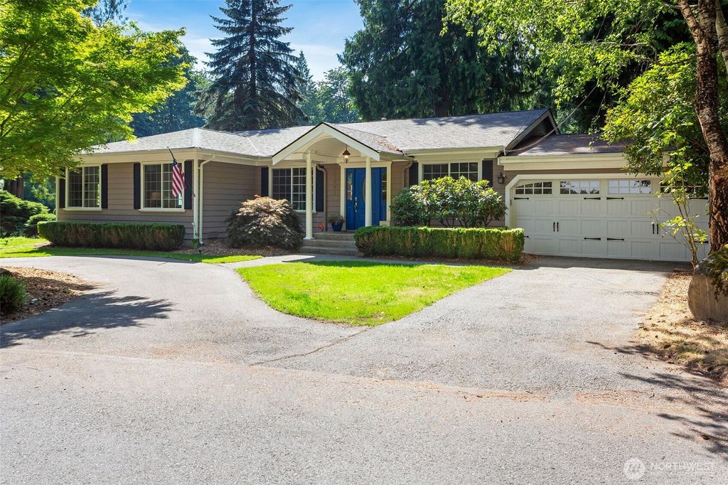 Photo of 13805 W Lake Kathleen Drive SE, Renton, WA 98059 (MLS # 2425905)