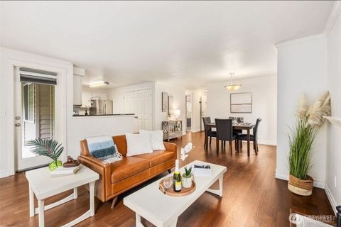 Photo of 9822 NE 122nd Street #U101, Kirkland, WA 98034 (MLS # 2404093)