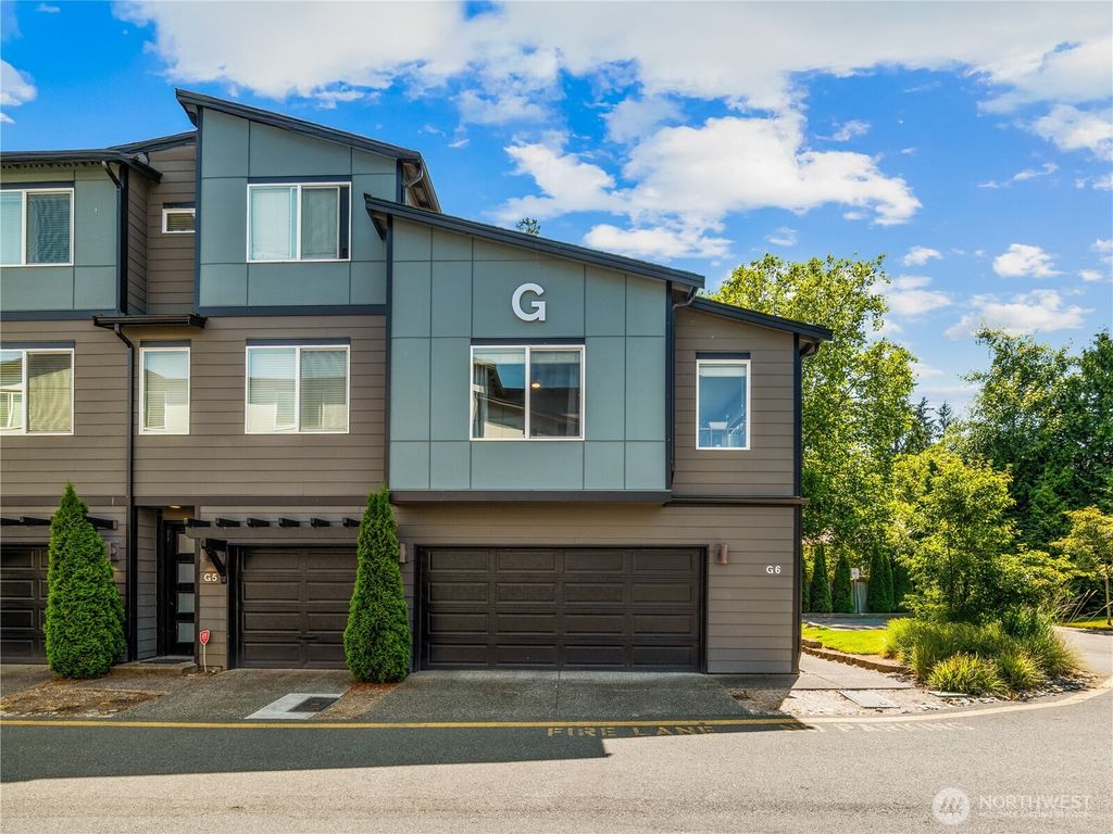 Photo of 3230 148th Street SW #G6, Lynnwood, WA 98087 (MLS # 2408267)