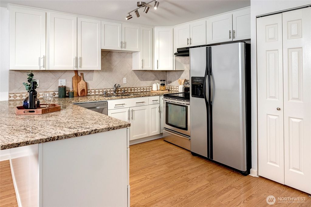 Photo of 700 Front Street S #E102, Issaquah, WA 98027 (MLS # 2521986)