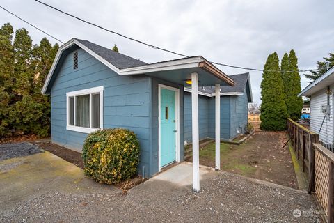798 C Street NW, Ephrata, WA 98823 - MLS#: 2313417