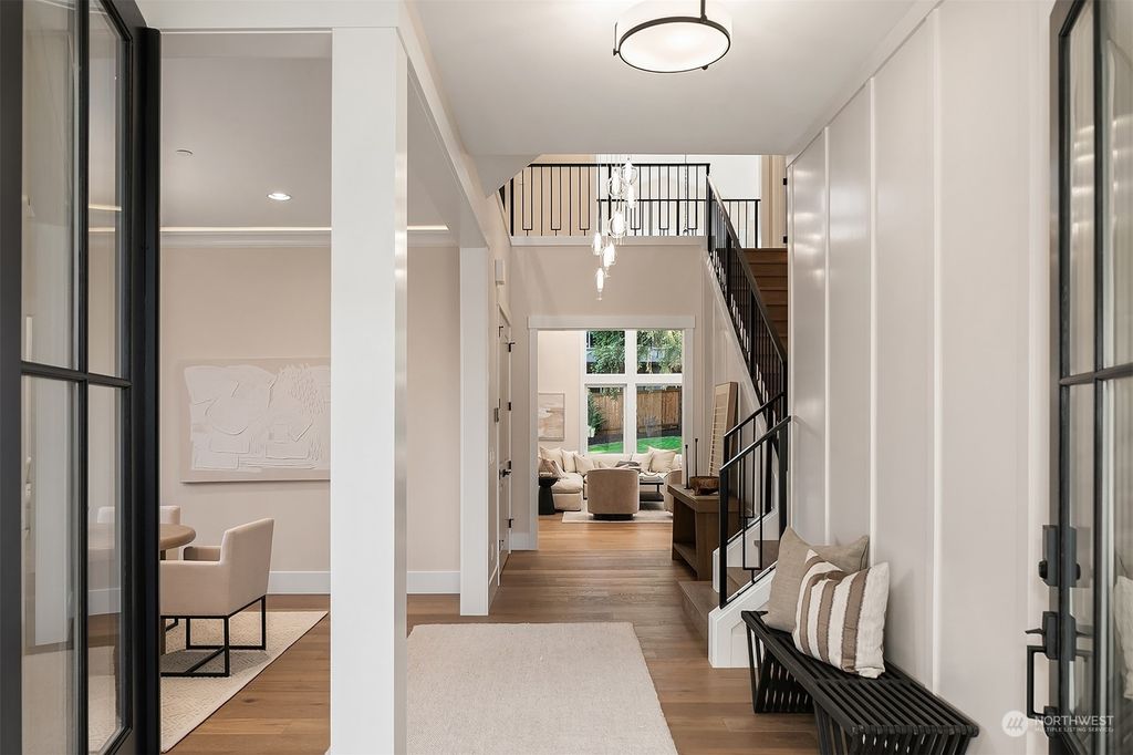 Photo of 14413 SE 40th Street, Bellevue, WA 98006 (MLS # 2250818)