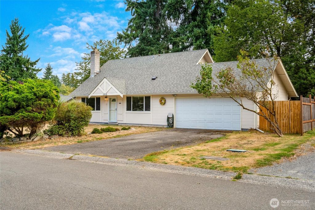Photo of 13715 59th Avenue SE, Everett, WA 98208 (MLS # 2432245)