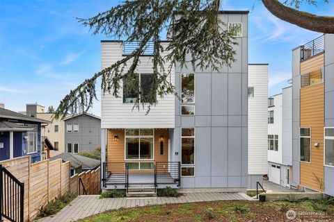 Photo of 8606 Linden Avenue N, Seattle, WA 98103 (MLS # 2483000)