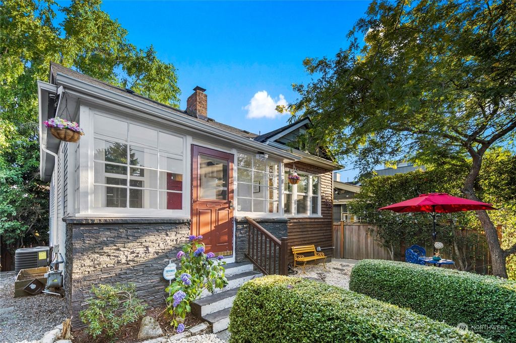 Photo of 2727 S Judkins Street, Seattle, WA 98144 (MLS # 2143652)