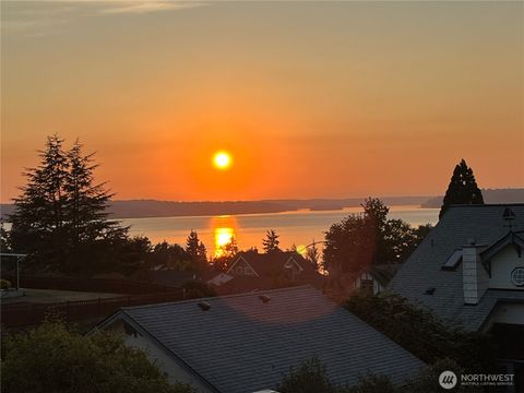 Photo of 1607 Nisqually Street, Steilacoom, WA 98388 (MLS # 2485718)
