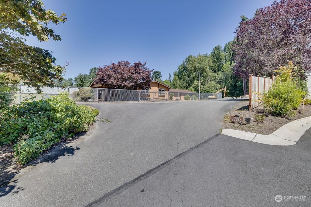 Photo of 17730 80th Avenue NE, Kenmore, WA 98028 (MLS # 2265469)