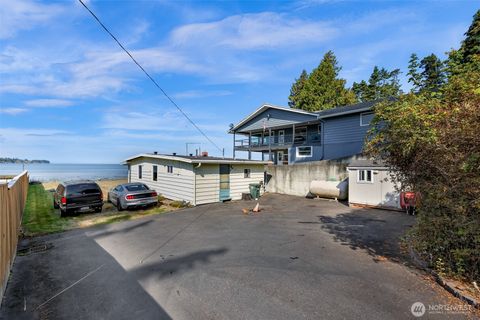 Photo of 2625 Lummi View Drive, Bellingham, WA 98226 (MLS # 2436422)