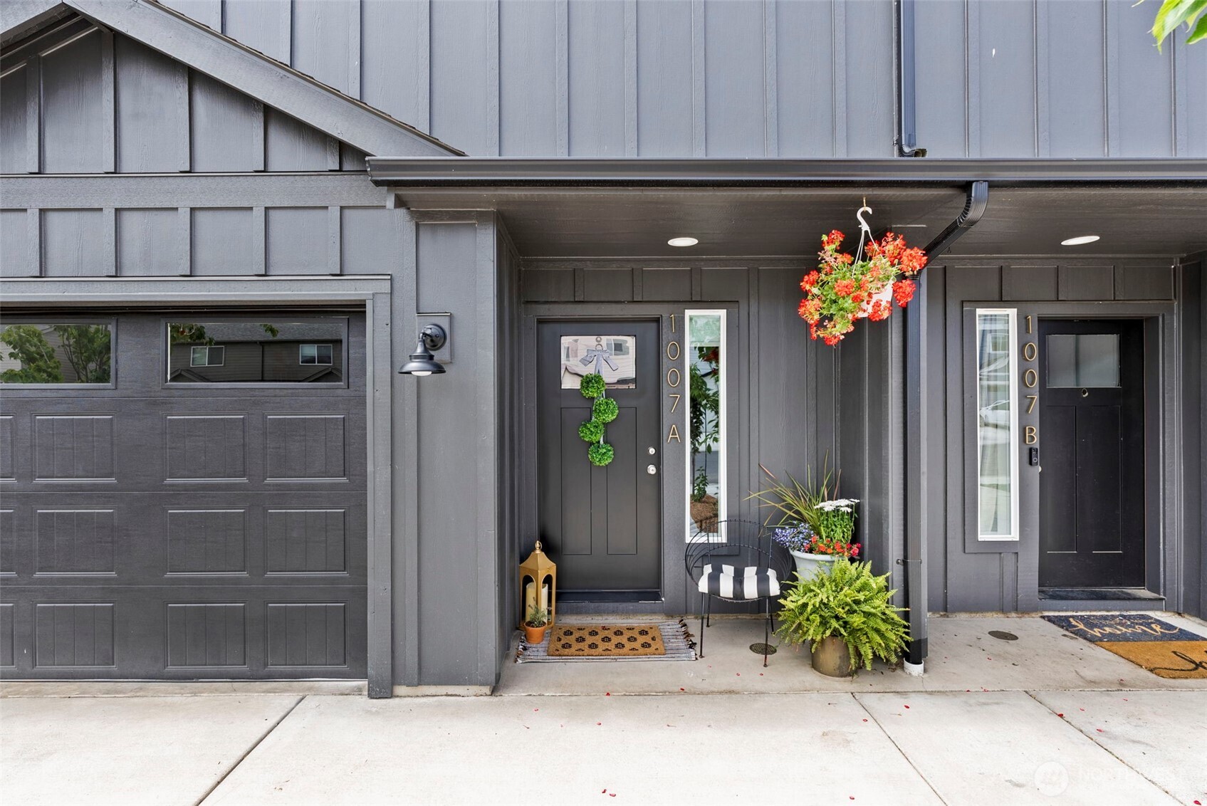 1007 Peach Road A & B