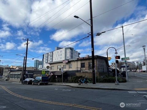 Photo of 421 Rainier Avenue S, Seattle, WA 98144 (MLS # 2485935)