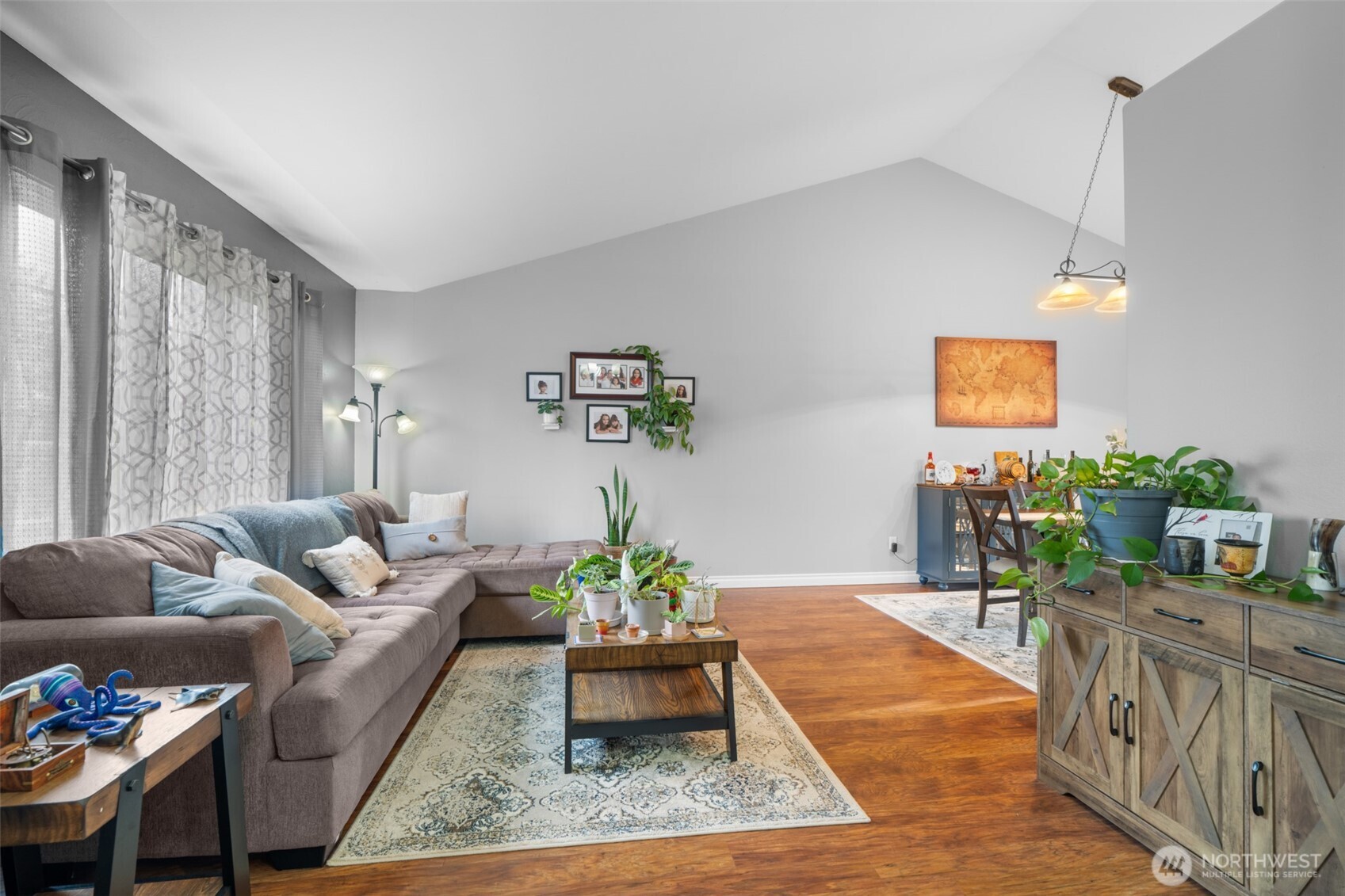 10613 225th Avenue E