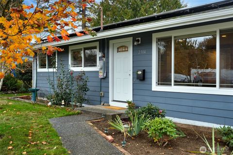 Photo of 2304 E Avenue, Anacortes, WA 98221 (MLS # 2449527)