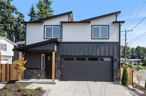 Photo of 501 Legion Drive #B, Everett, WA 98201 (MLS # 2427453)