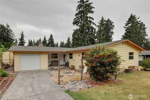 Photo of 2346 SW 339th Street, Federal Way, WA 98023 (MLS # 2552703)